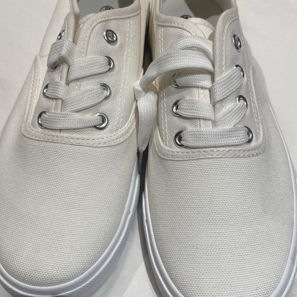 Classic White Canvas Sneakers - Picture 4 of 4